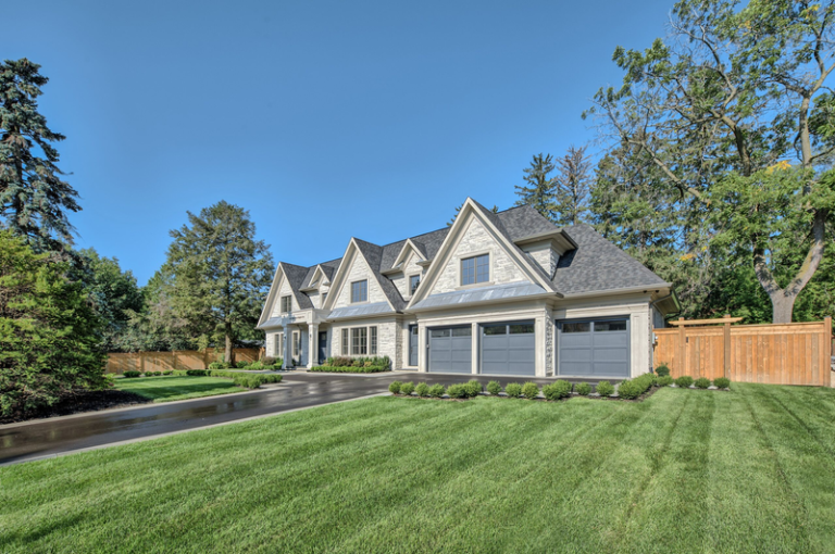 Front Yard Landscaping, Gardens, Sodding, Hedges, Interlocking Driveway