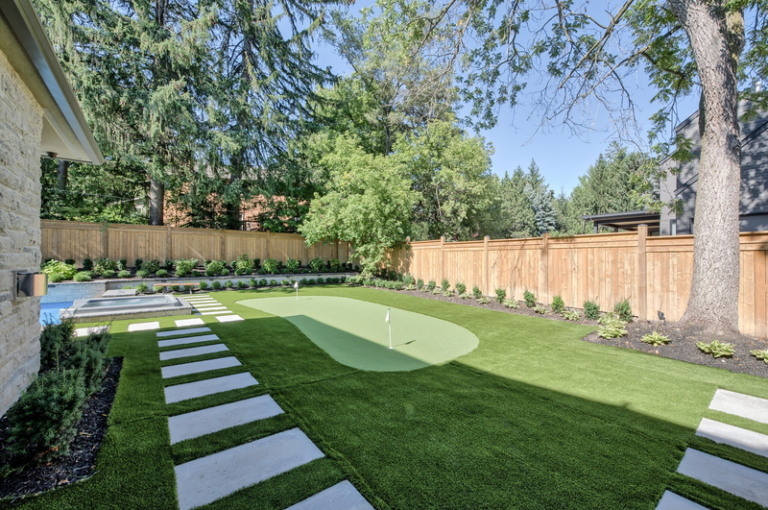 Putting Green, Artificial Turf, Walkway